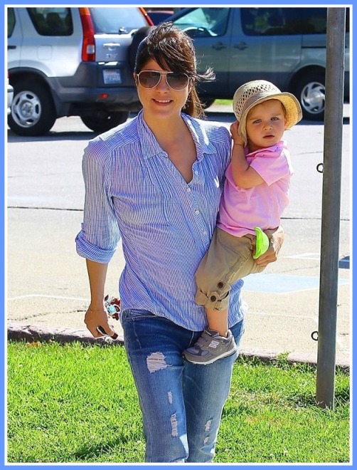Selma Blair Spends Her Day With Baby Arthur 30